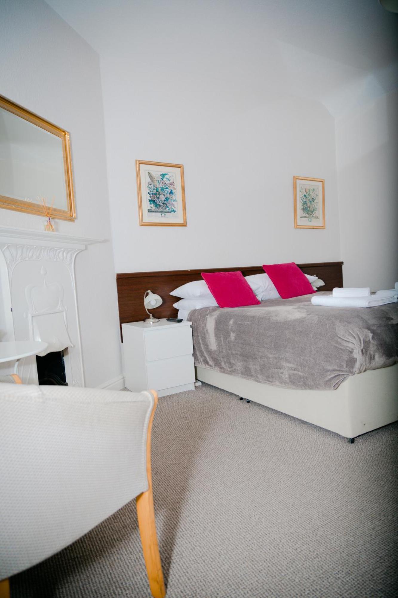 The Beechwood Bed and Breakfast Leeds  Exteriör bild
